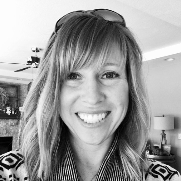 Meet your Posher, Molly - Picture 1 of 1